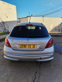 voitures-peugeot-207-2012-taourga-boumerdes-algerie