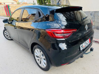 voitures-renault-clio5-2021-bisnes-plus-alger-centre-algerie