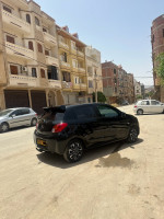 mini-citadine-mitsubishi-mirage-2015-ferdjioua-mila-algerie