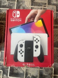 أجهزة-ألعاب-الفيديو-nintendo-switch-oled-online-propre-أولاد-يعيش-البليدة-الجزائر