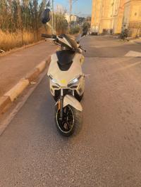 دراجات-نارية-وسكوترات-driver-s2-2023-بئر-خادم-الجزائر