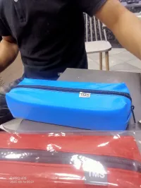 كاملة الأقلام Trousse 