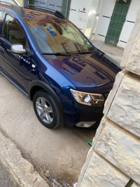 voitures-dacia-sandero-2018-stepway-restylee-blida-algerie