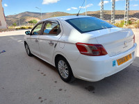 voitures-peugeot-301-2013-allure-arris-batna-algerie