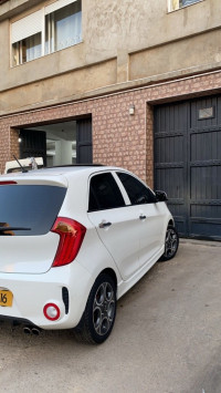 voitures-kia-picanto-2017-ain-benian-alger-algerie