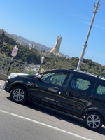 automobiles-renault-kongo-2024-kouba-alger-algerie