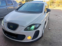 voitures-seat-leon-2010-raml-souk-souarekh-el-tarf-algerie