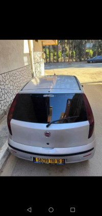 voitures-fiat-punto-2010-baba-hassen-alger-algerie