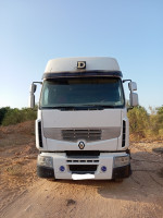 camion-renau-42-2012-algerie