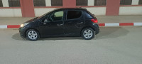 voitures-peugeot-207-2010-bir-el-djir-oran-algerie