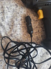 Gonfleur des pneus  portable 12v