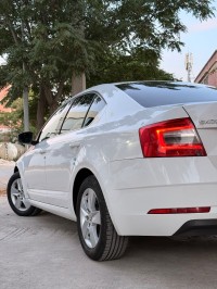 سيارات-skoda-octavia-2017-ambition-قسنطينة-الجزائر