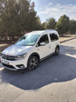 voitures-volkswagen-caddy-2017-alltrack-algerie