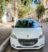 voitures-peugeot-208-2013-allure-bejaia-algerie