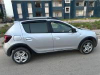 سيارات-dacia-sandero-2017-stepway-دار-البيضاء-الجزائر