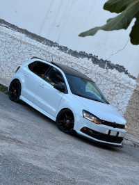 voitures-volkswagen-polo-2016-carat-bordj-bou-arreridj-algerie