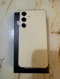هواتف-ذكية-samsung-galaxy-s24-plus-باب-الزوار-الجزائر