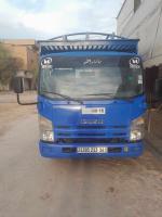 camion-isuzu-2013-es-senia-oran-algerie