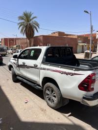 سيارات-toyota-hilux-2022-أدرار-الجزائر