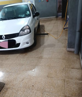 voitures-renault-clio-campus-2013-mazouna-relizane-algerie