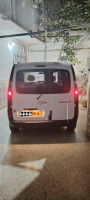 voitures-renault-kangoo-2019-confort-utilitaire-les-eucalyptus-alger-algerie