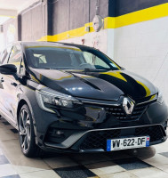 voitures-renault-clio5-2023-chiffa-blida-algerie