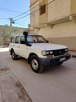 voitures-toyota-land-cruiser-1995-laghouat-algerie