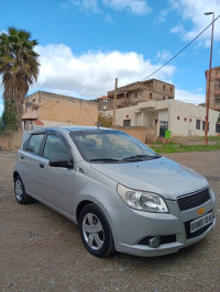 voitures-chevrolet-aveo-4-portes-2010-exclusive-bejaia-algerie