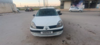 voitures-renault-clio-classique-2004-medea-algerie