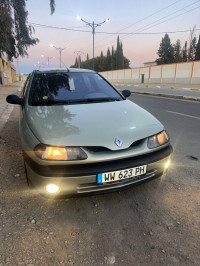 voitures-renault-laguna-1-1996-frenda-tiaret-algerie