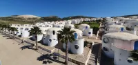 المركب السياحي " GRATALOUP MEDINA " الشهير بإسم بــيوت الـنمل