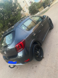 voitures-dacia-sandero-2017-stepway-mostaganem-algerie