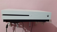 consoles-xbox-one-s-500gb-avec-3-dvd-bachdjerrah-alger-algerie