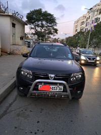 voitures-dacia-duster-2013-ambiance-bir-mourad-rais-alger-algerie