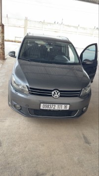 voitures-volkswagen-touran-2011-chlef-algerie