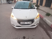 voitures-peugeot-208-2014-silver-line-kolea-tipaza-algerie