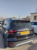 voitures-volkswagen-t-cross-2022-active-batna-algerie