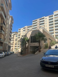 شقة-كراء-5-غرف-الجزائر-عين-النعجة