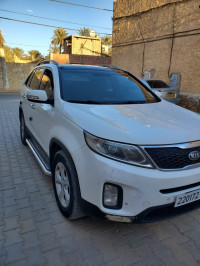 voitures-kia-sorento-2014-el-meniaa-menia-algerie