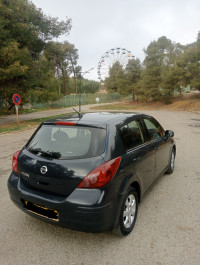 voitures-nissan-tiida-5-portes-2010-tiaret-algerie