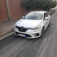 voitures-renault-megane4-2021-140-chv-naciria-boumerdes-algerie