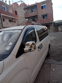 fourgon-hyundai-h1-tizi-ouzou-algerie