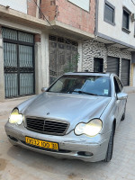 voitures-mercedes-classe-c-2000-mouteur-cdi-bir-el-djir-oran-algerie