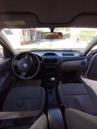 voitures-nissan-sunny-2014-constantine-algerie