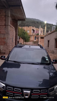 voitures-dacia-sandero-2018-stepway-restylee-blida-algerie