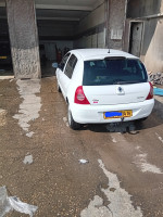 voitures-renault-clio-campus-2014-bye-reghaia-alger-algerie