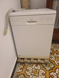 غسالات-الأواني-lave-vaisselle-whirlpool-باب-الواد-الجزائر