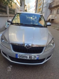 سيارات-skoda-fabia-2015-أمجاز-الدشيش-سكيكدة-الجزائر