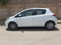 voitures-toyota-yaris-2012-bir-el-djir-oran-algerie