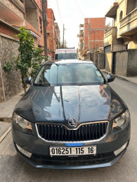 voitures-skoda-octavia-2015-bordj-el-kiffan-alger-algerie